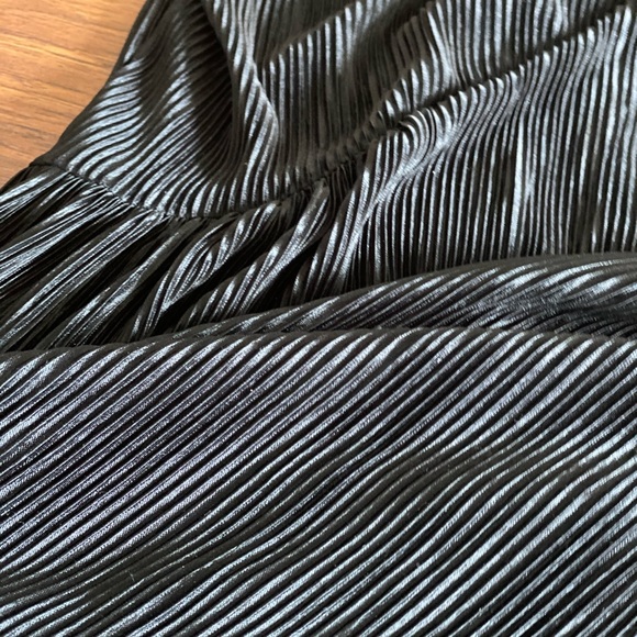 Zara black satin swing dress with tie at back - Picture 5 of 5